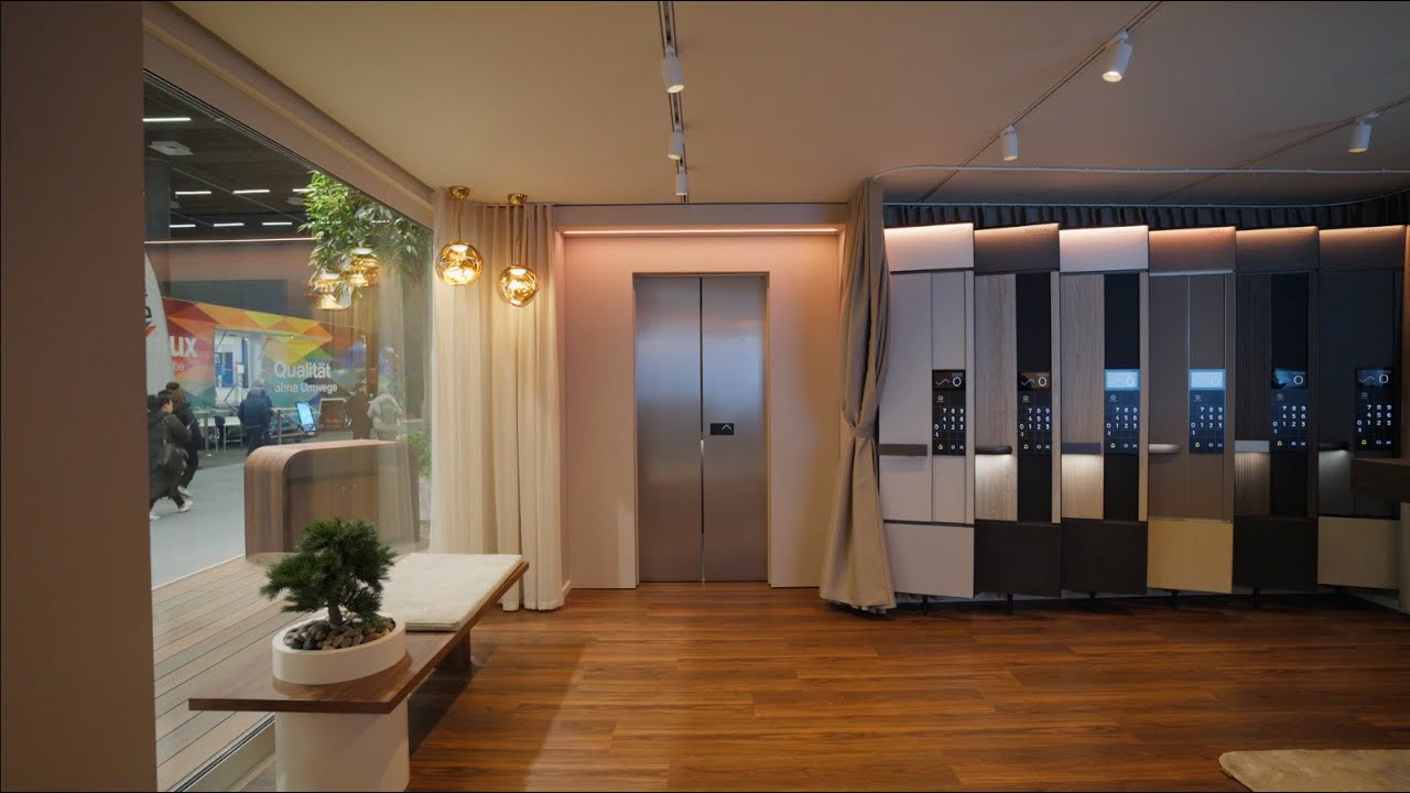 Schindler X8 at Swissbau 2026