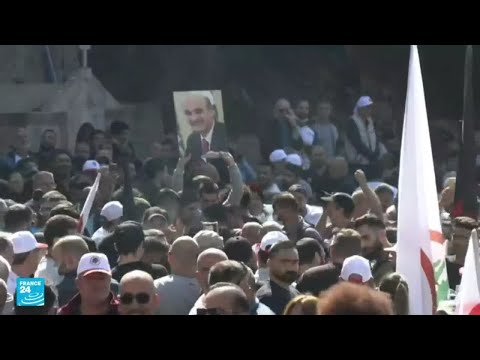 مظاهرات مناصرة لجعجع في بيروت بعد تغيبه عن جلسة استماع بمقر استخبارات الجيش