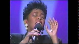 Anita Baker - Good Love (1990 AMAs)