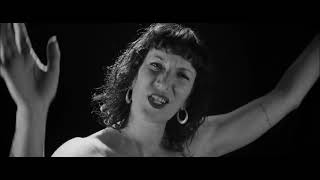 Salir corriendo - Neus Ferri &amp; Domanises