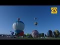 60 воздушных шаров поднялись в небо над Минском 