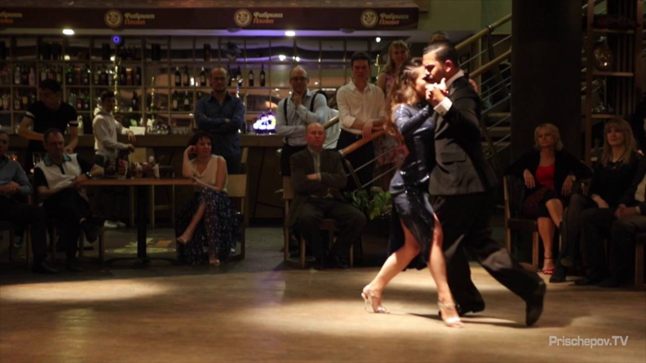 MIRELLA SANTOS DAVID & JOAO CARLOS SANTOS, 1-4, Milonga "El Abrazo"  Soñar y nada mas, Troilo