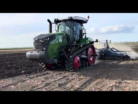Fendt 938 mt and Grizzly field master