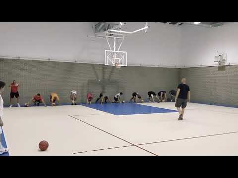 Pretemporada Veteranos!! 💪💪🏀🏀🦁🦁 Calentamiento antes de iniciar el entrenamiento