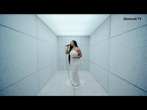 Glamcult TV – Naomi Sharon – Can We Do This Over