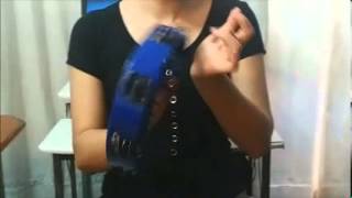 como tocar la pandereta para los coros