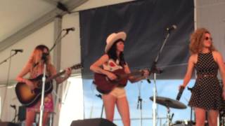 Nikki Lane – You Ain&#39;t Goin&#39; Nowhere (Dylan cover) – Newport Folk Festival 2015