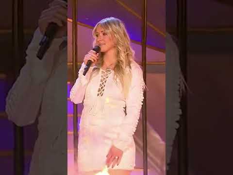 Matthias Reim und Christin Stark ganz weihnachtlich ❤️ #ichfindschlagertoll #lastchristmas