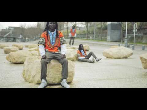 Soldier Hems Feat P.A Military : MUSIC AM