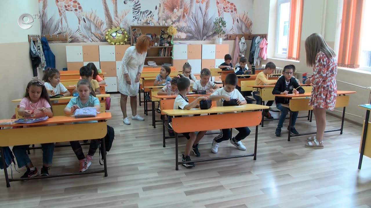 Отворени врати за първокласниците организира ОУ "Св. Климент Охридски" в Хасково