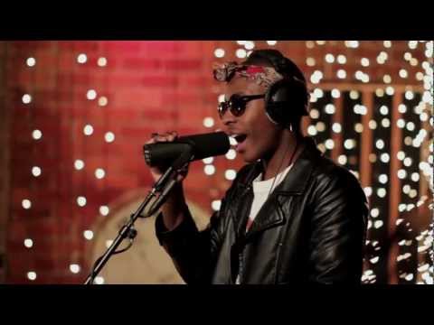 In Session: Loui the ZU - Fake Friends