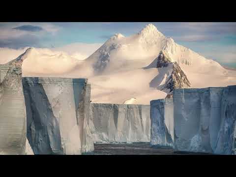 Bach: Flute Sonata in e minor BWV 1034. Allegro. (movement 2)