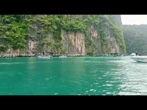phi phi island 🏝️ Phuket Thailand