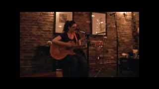 Your Cue ~ Jess Kaps original (live at Gulu Gulu)