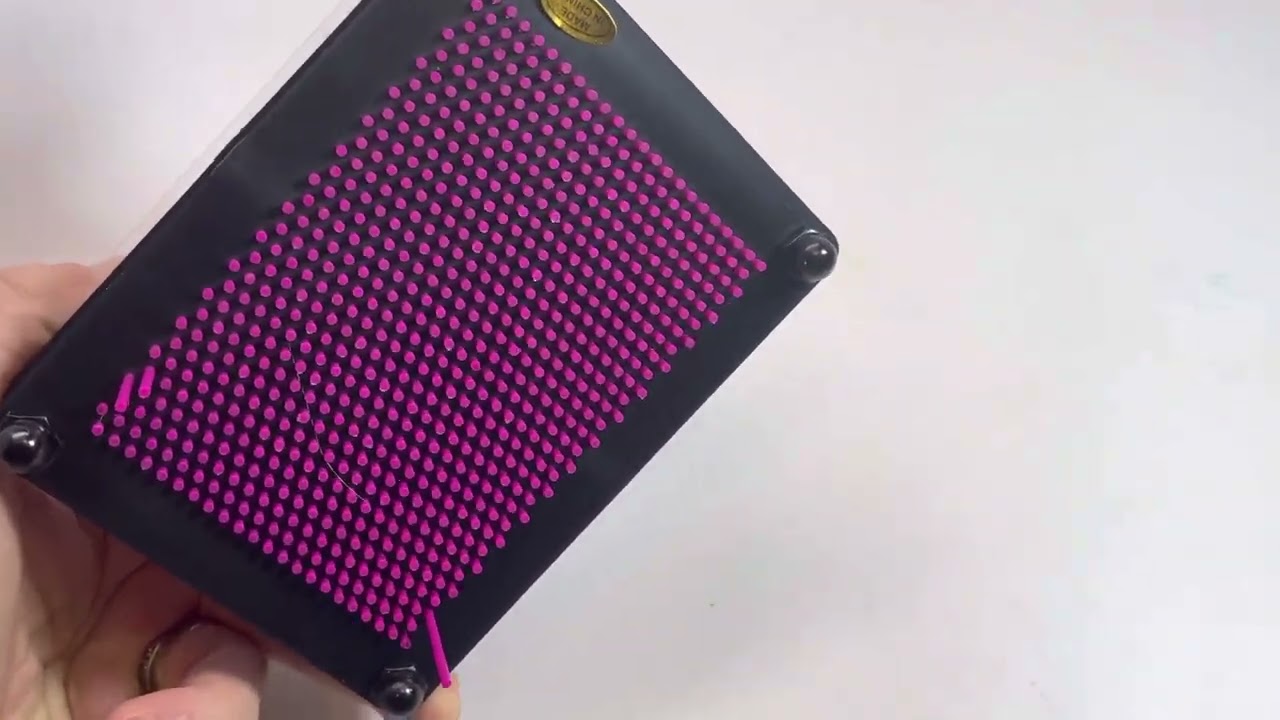 Colorful plastic pin art toy