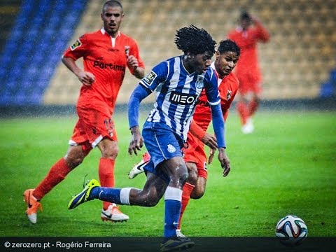 Joris Kayembe (Fc Porto) - S.C. Portimonense 12.01.2014