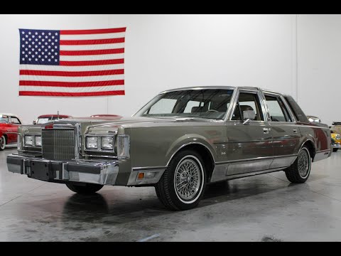 1988 Lincoln Town Car (CC-1907450) for sale in Kentwood, Michigan