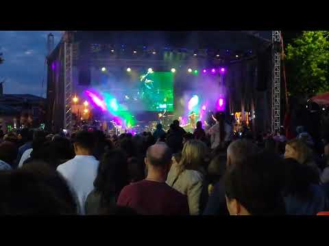 Randi si Mario Moretti-Daca pun mana pe tine concert