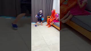 Download lagu shark slipper's taken by little Pinki mp3