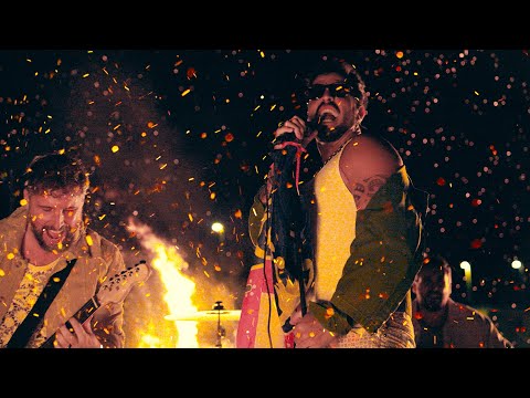 Bombai - Llamas (Videoclip oficial)