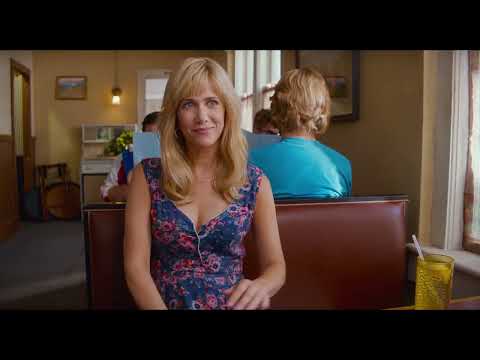 Masterminds 2016 trailer frame with main cast posing around cash