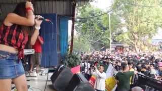 Download lagu KALUA Ngayal Lagi Live Taman Topi Bogor... mp3