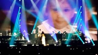 Celine Dion - La mer et l&#39;enfant Live - Sans Attendre Tour Paris