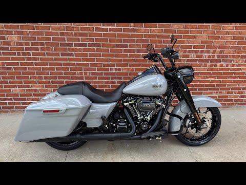 2025 Harley Davidson Road King Special