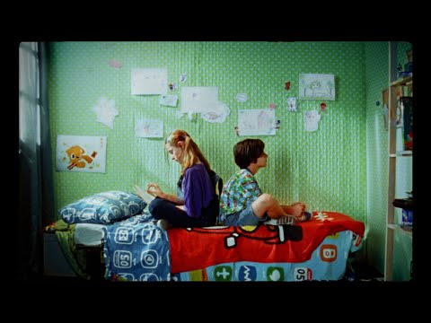 Rouss, Recycled J - Cobarde (Videoclip Oficial)