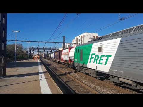 nimes central  station trains 19 April 2023
