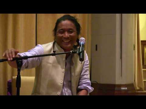Tenzin Choegyal: Singing From One Mountain to the Other