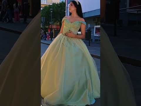 Los mejores vestidos de Cordoba ! Caseros esquina Vélez Sarsfield ! Envíos 3515389429