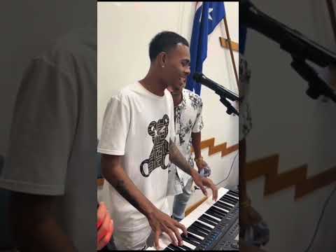 Airporto Comoro🛫 Versi Kijomba💃 || Dario🎤🎹🔥