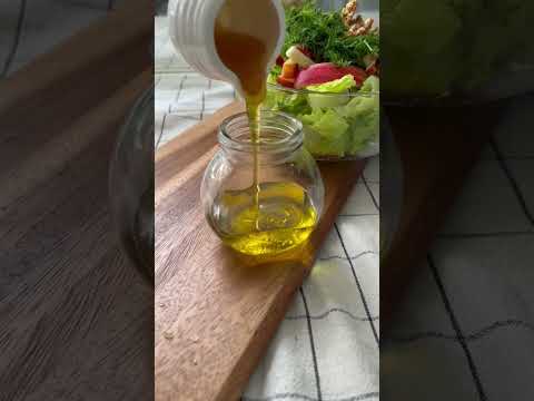 Apple Lettuce Salad 🥬🥗🍎 #yummy #recipe #easyrecipe #tasty #healthyfood #cheese #salad #shorts