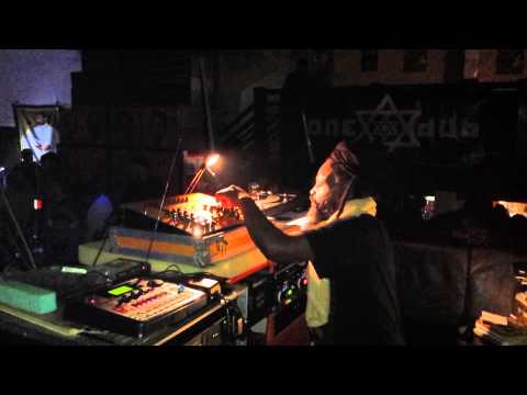 OneDubTv - Roots Injection & Emperorfari @ The Music Cafe, Leicester, 19.10.13