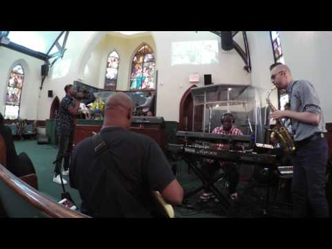 Temple Praise Band - He Is Exalted 7-8-2017