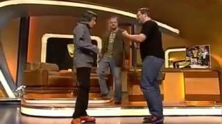 周星驰不满侮辱中国人 现场发飙撂倒老外 video