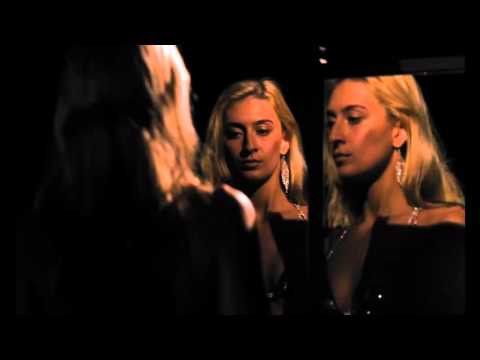 The Lifting Lioness - 'How deep is my love '   (Interview)