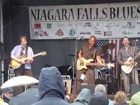 Black Cat - Howard And The White Boys - Niagara Falls Blues Festival