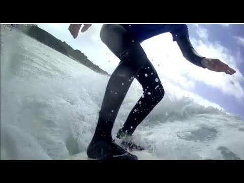 Le retour des vagues aux Blancs Sablons.