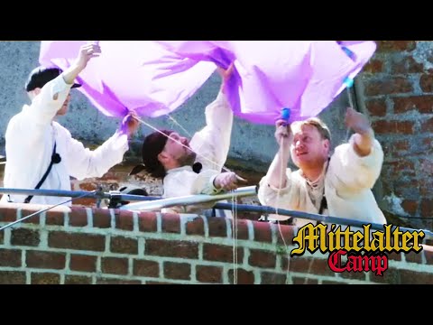 Marc lässt sein Ei vom Turm segeln! 😂 | Mittelaltercamp