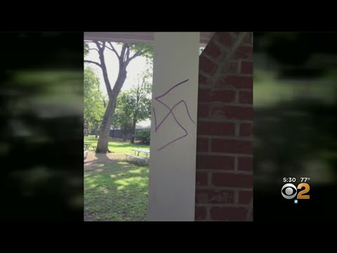 download lagu mp3 mp4 Long Island Symbols, download lagu Long Island Symbols gratis, unduh video klip Long Island Symbols