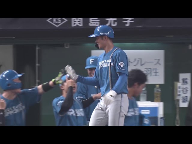 【3回表】ファイターズ・石井一成 ライトへのソロホームランで追加点をあげる!! 2025年8月26日 埼玉西武ライオンズ 対 北海道日本ハムファイターズ