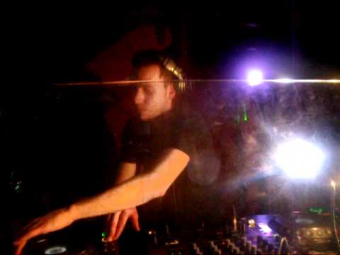 sandro locco at club oh.AVI