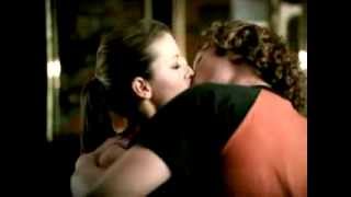 Darte Un Beso Music Video