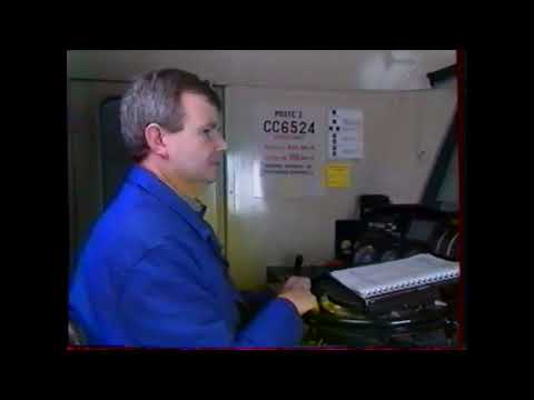 SUITE,EN CABINE DE LA CC 6524 AU TRAIN 471 PARIS AUSTERLITZ-PORT BOU(LA VIE DU RAIL)