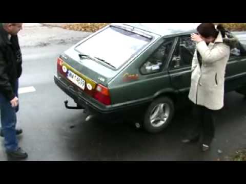 Polonez niedraśnięty a z tico frędzle zostały