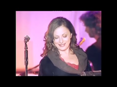 Video thumbnail for Απόγευμα στο δέντρο - Live (Apogevma Sto Dedro)