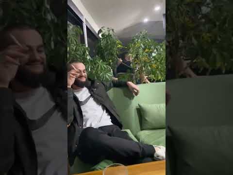 Juljan mustafa-  Speciale Per Besnik dhe xhoni Hasankolli   “Lorenc”