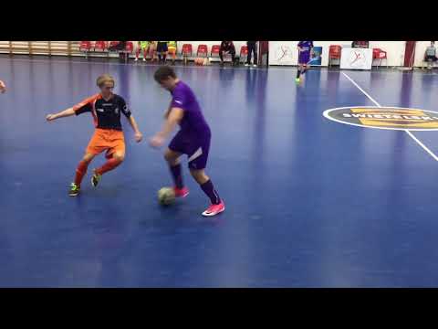 U18: Újpest FC-220Volt - 5 Stars 11-6 (3-3) 2017.12.02